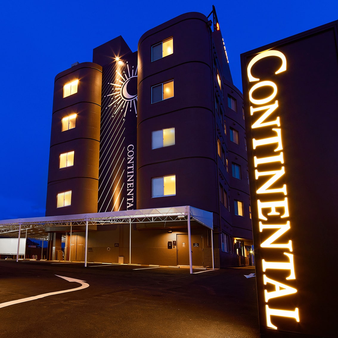 自然現象とアートが共鳴した、新しい癒やしの空間。