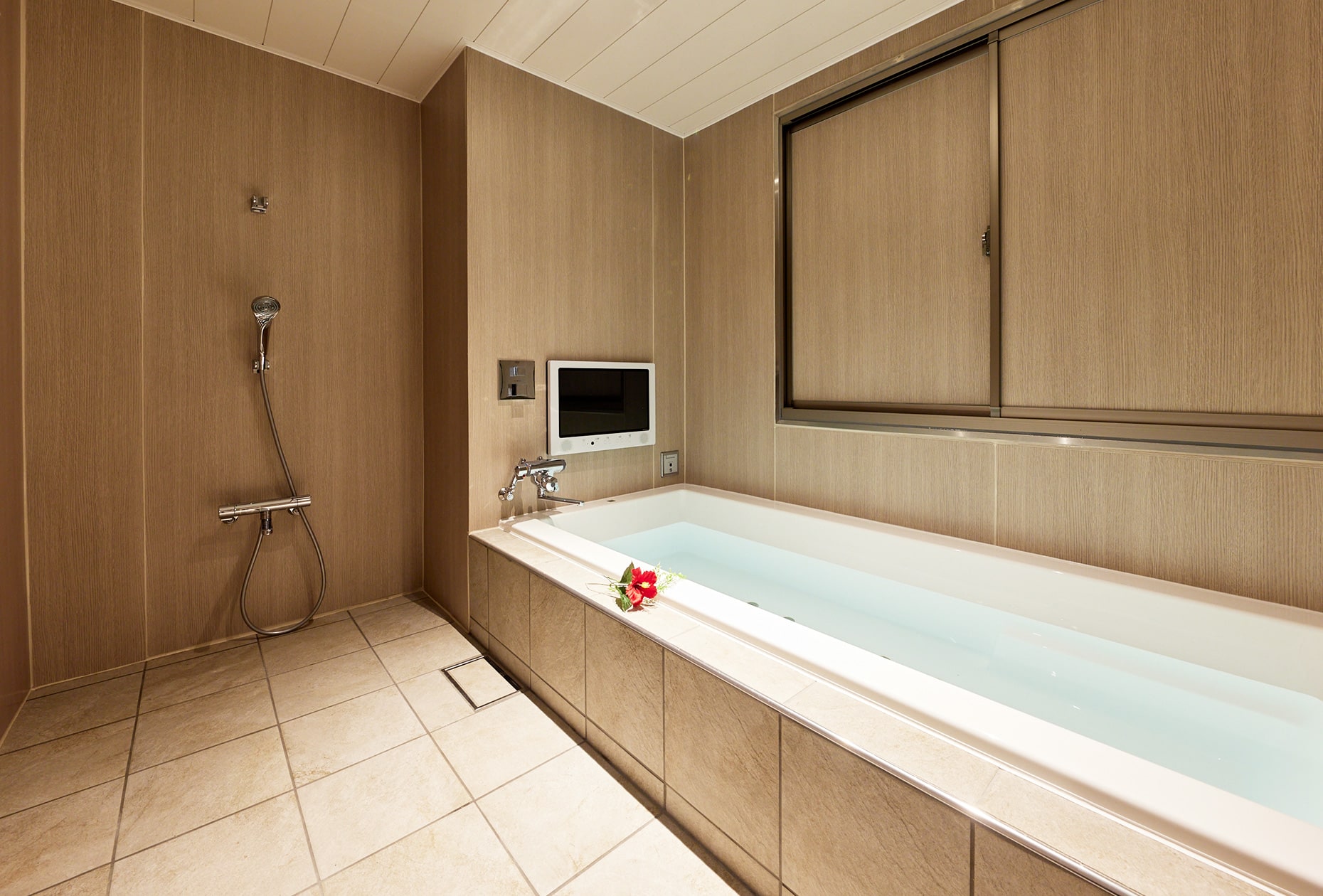 洗練された空間で、安らぎのひとときを。