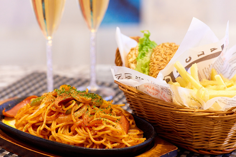 02 サービスフード2品無料