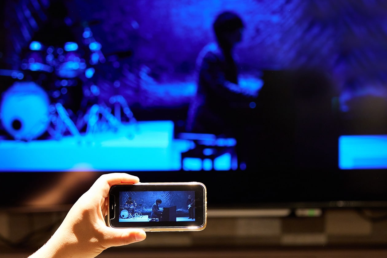 クロームキャストで好きな動画を大画面で楽しめる！